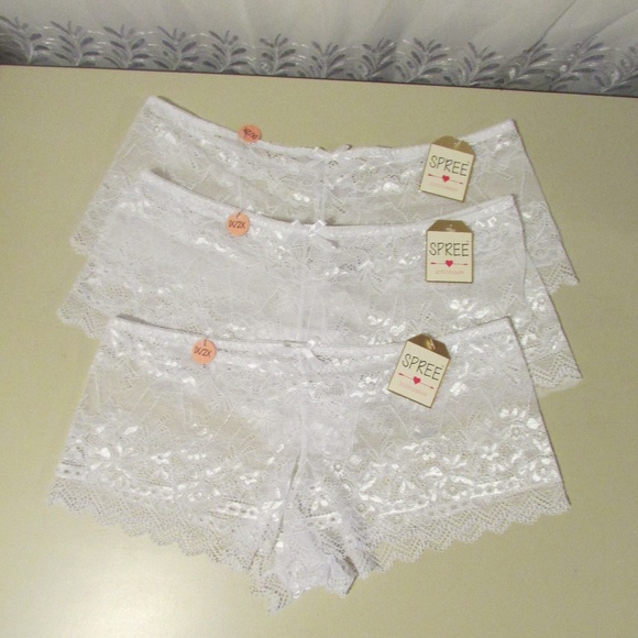 Women's Plus Size 1X/2X Panties Lot of 3 White - Picture 1 of 8
